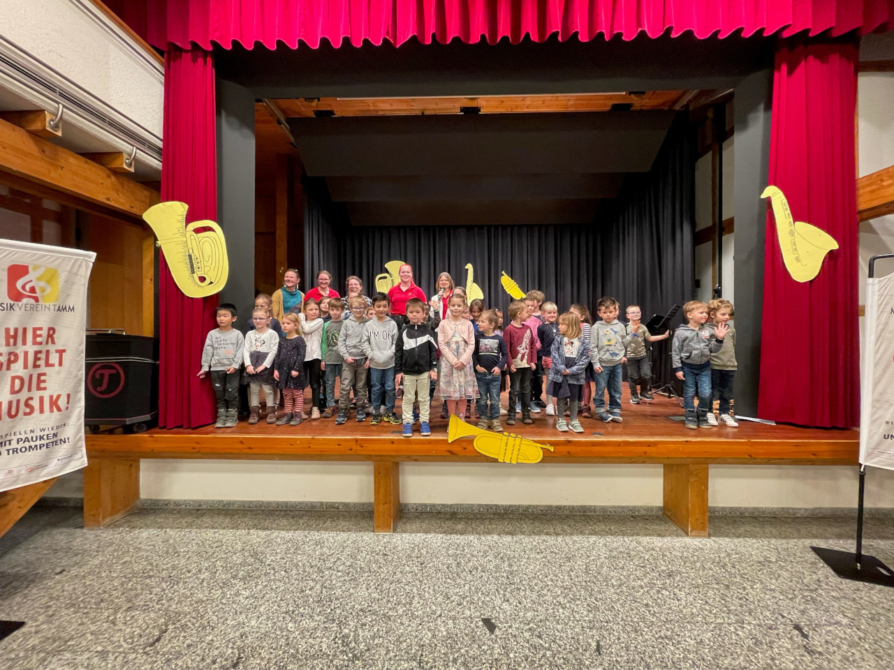 unsere Kids aus der Früherziehung und Blockflötenschüler